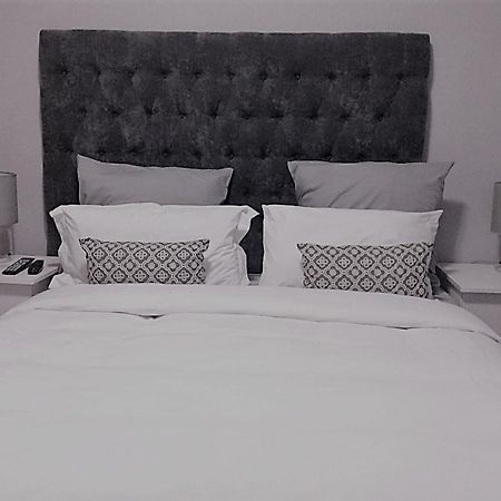 Sapphire Court Gaborone Exterior photo